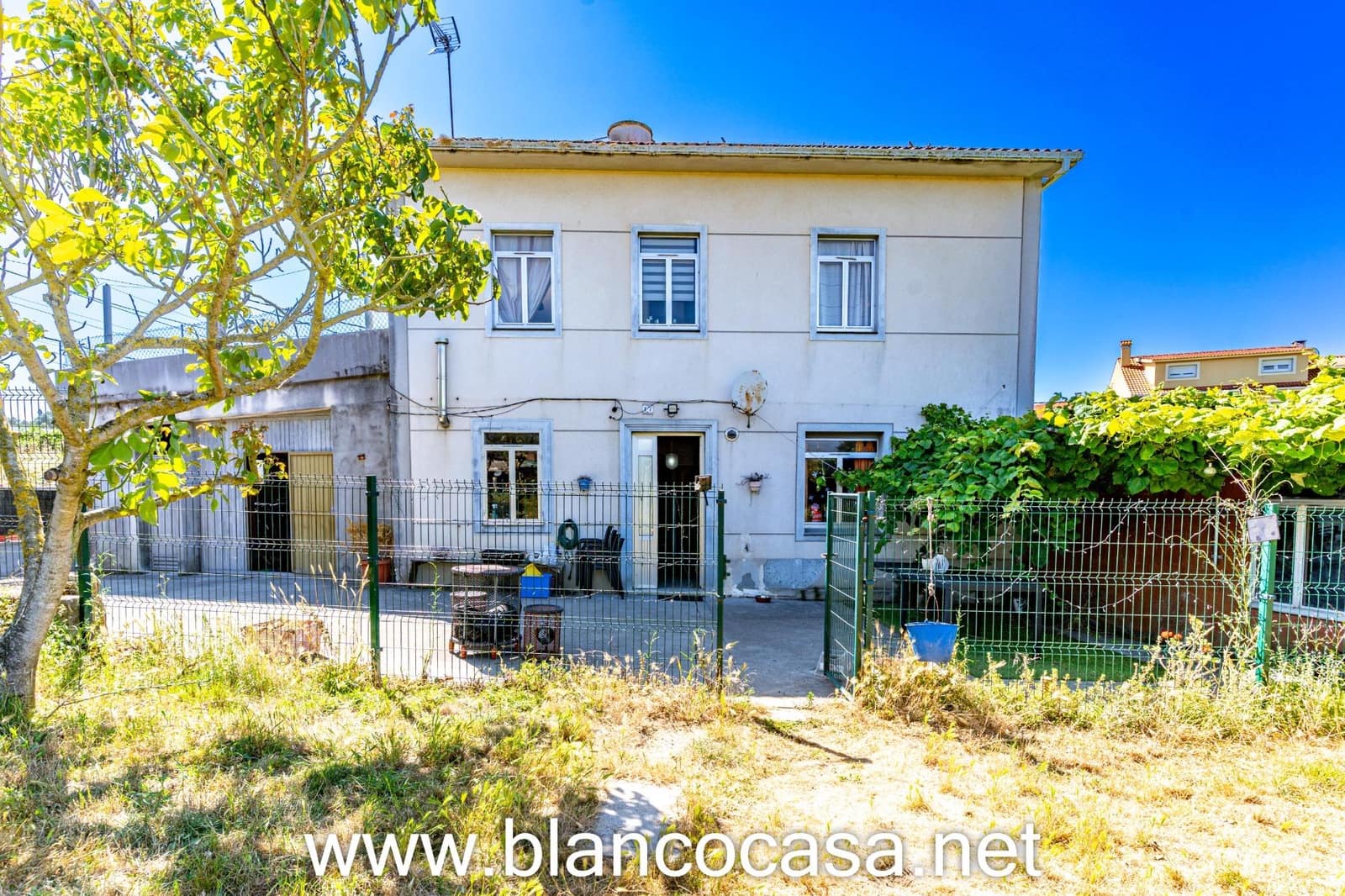 3 quarto Quinta/Casa Rural para venda em Malpica de Bergantinos com garagem - 153 900 € (Ref: 9383381)