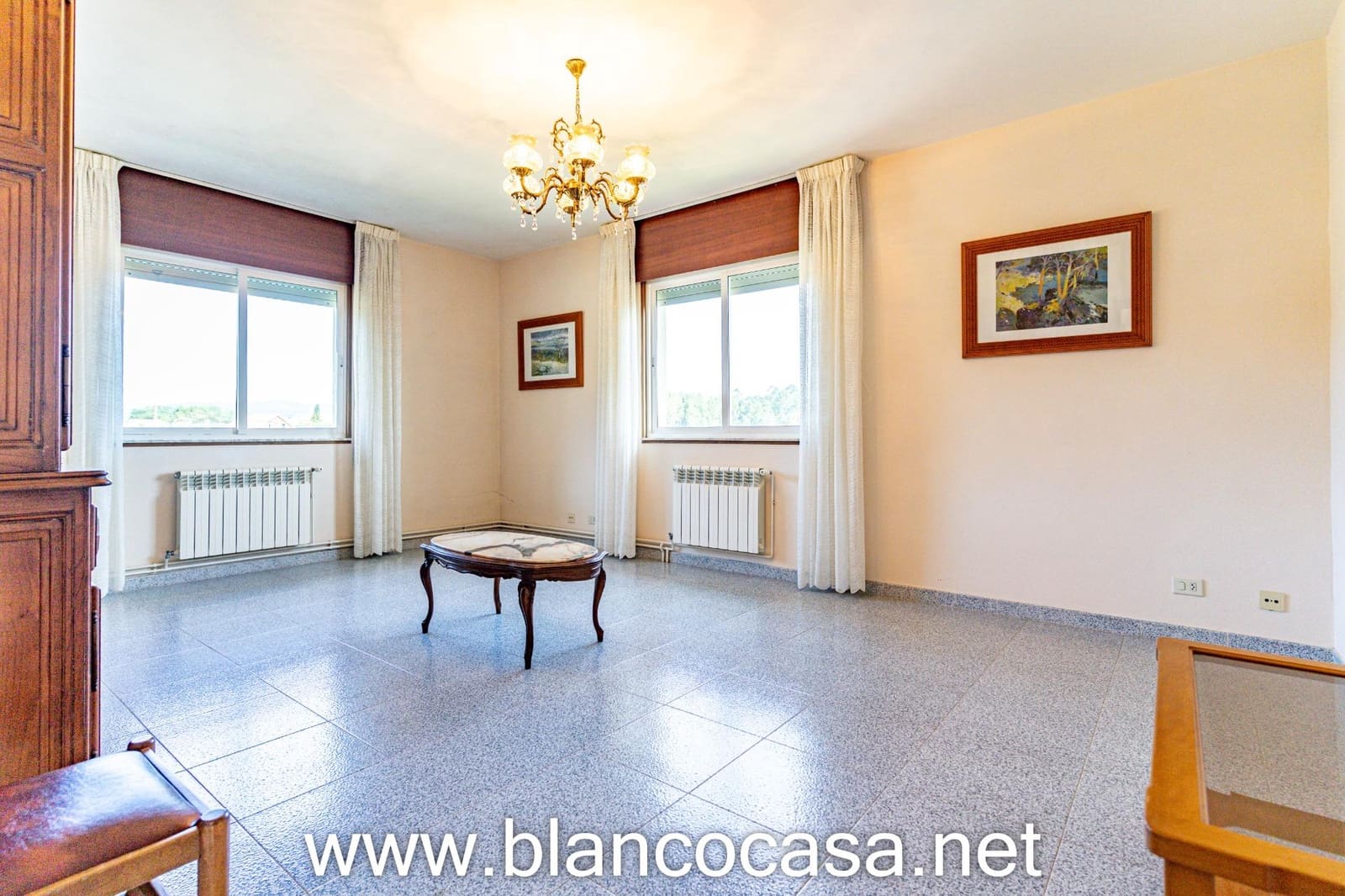 5 soverom Finca/Herregård til salgs i Carballo med garasje - € 284 900 (Ref: 9383383)