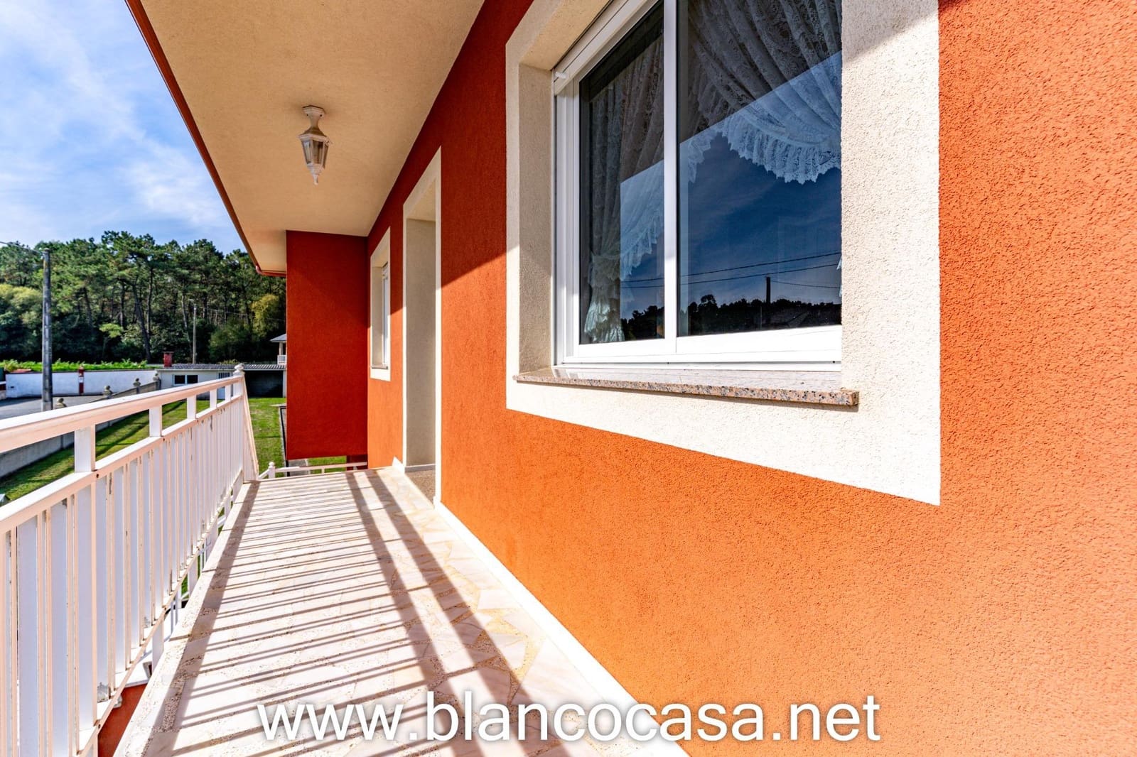 5 soverom Finca/Herregård til salgs i Carballo med garasje - € 284 900 (Ref: 9383383)