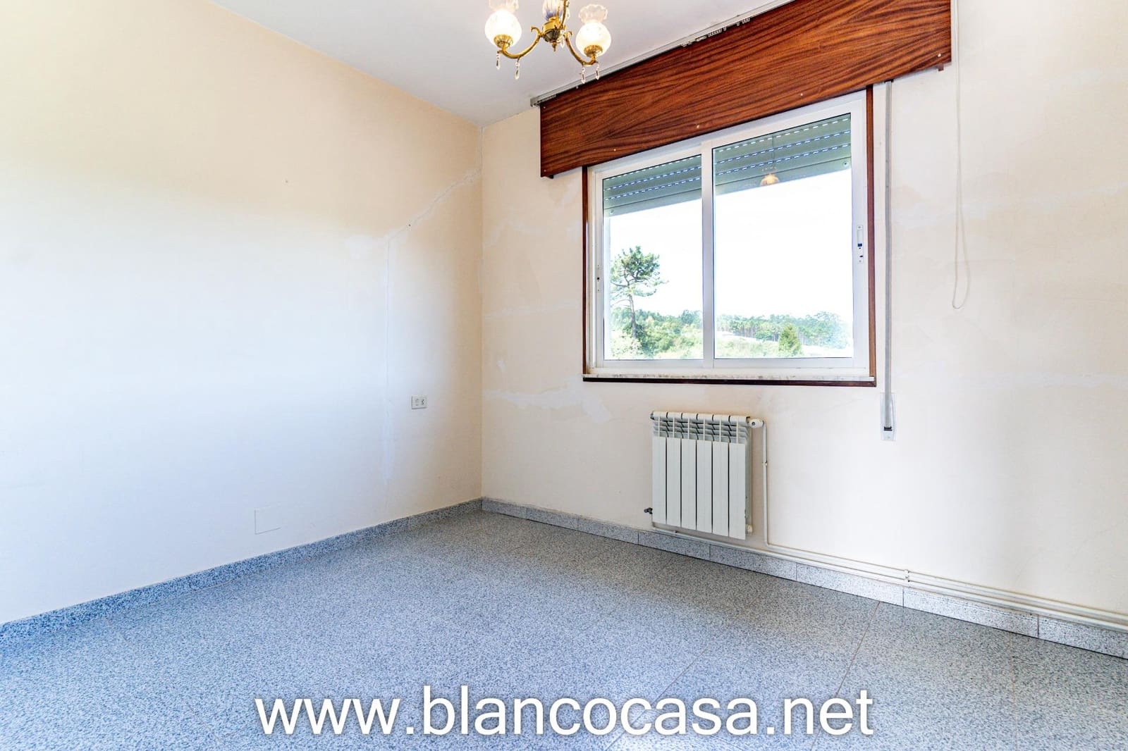 5 soverom Finca/Herregård til salgs i Carballo med garasje - € 284 900 (Ref: 9383383)