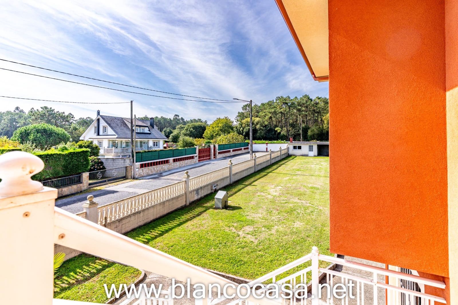 5 soverom Finca/Herregård til salgs i Carballo med garasje - € 284 900 (Ref: 9383383)