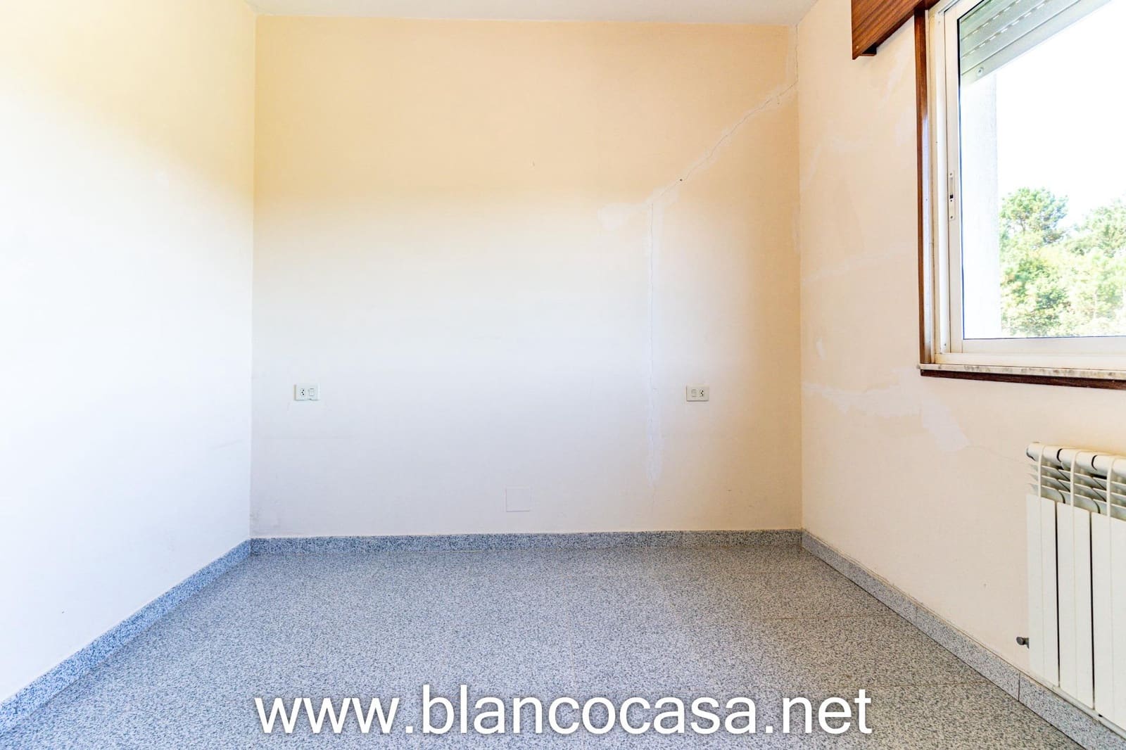 5 soverom Finca/Herregård til salgs i Carballo med garasje - € 284 900 (Ref: 9383383)