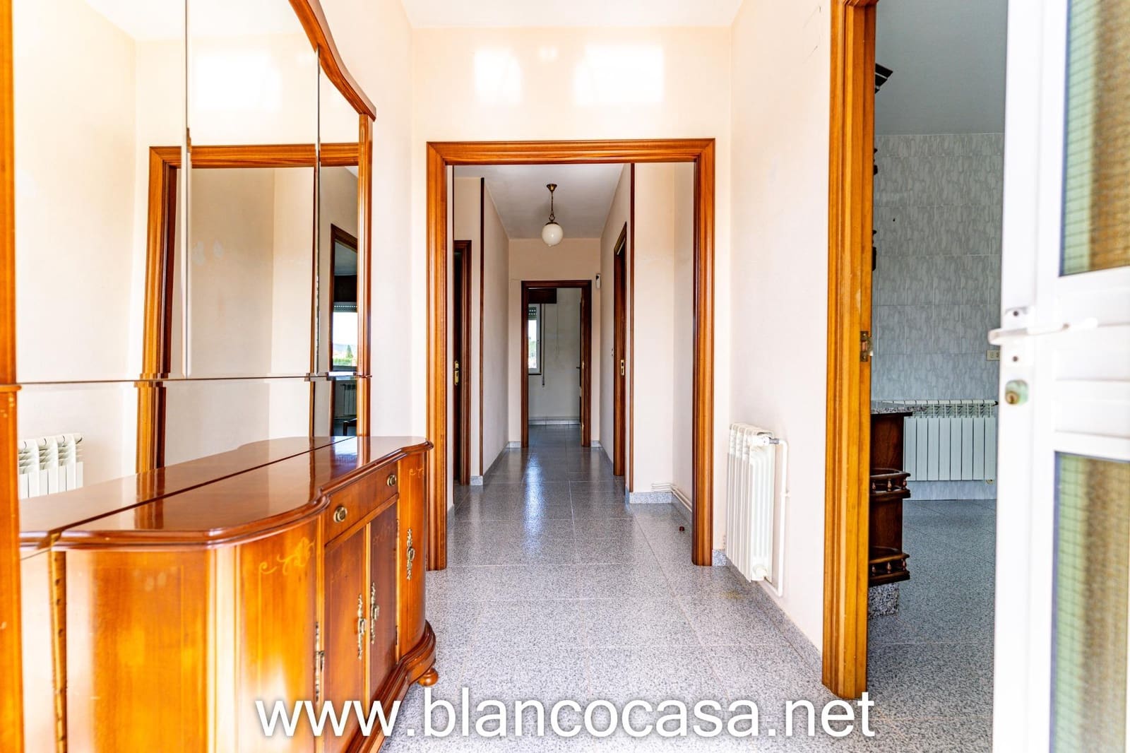 5 soverom Finca/Herregård til salgs i Carballo med garasje - € 284 900 (Ref: 9383383)