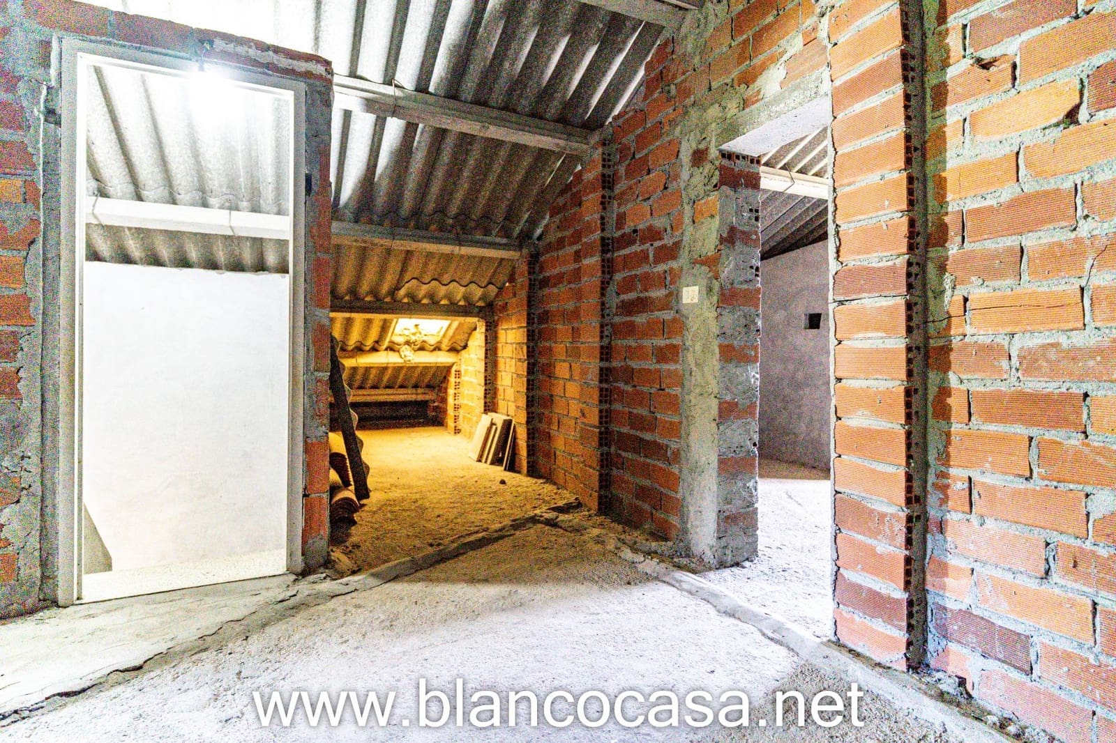 5 soverom Finca/Herregård til salgs i Carballo med garasje - € 284 900 (Ref: 9383383)