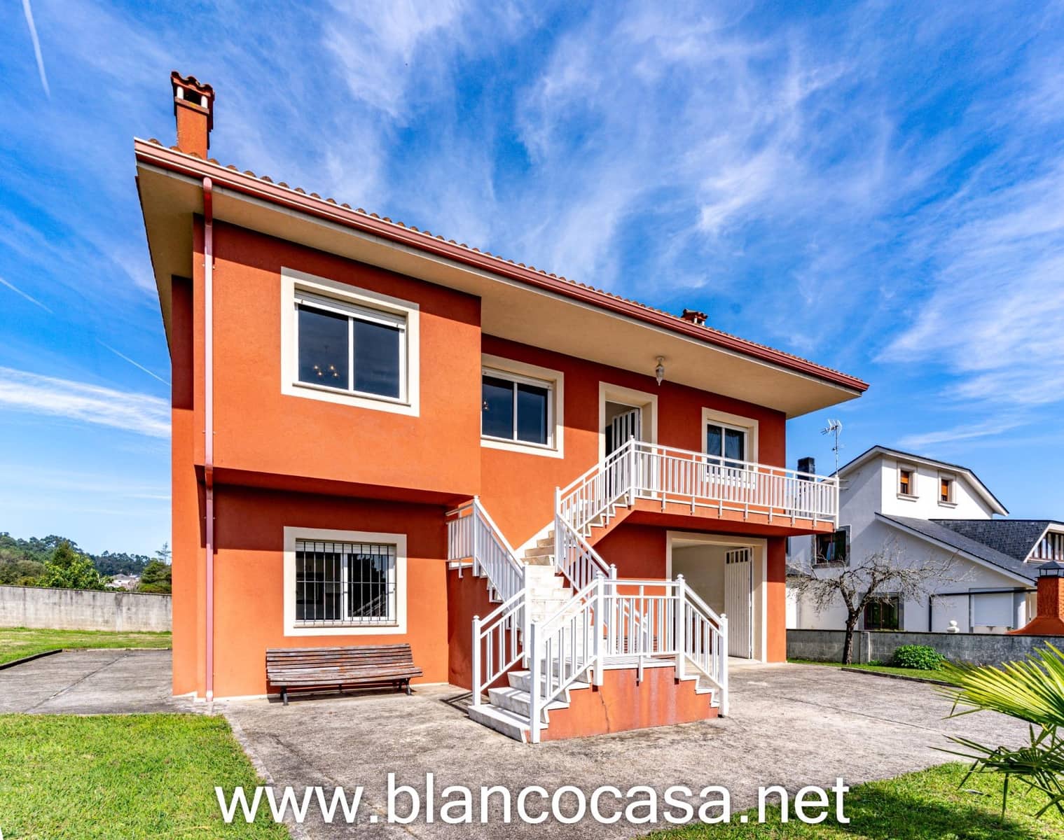 5 soverom Finca/Herregård til salgs i Carballo med garasje - € 284 900 (Ref: 9383383)