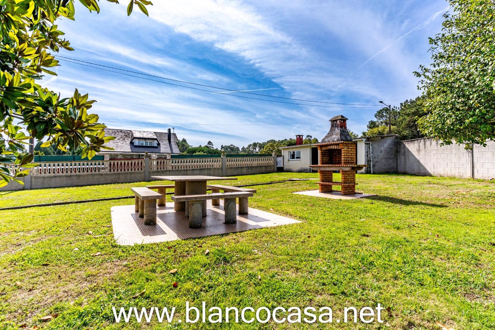 5 soverom Finca/Herregård til salgs i Carballo med garasje - € 284 900 (Ref: 9383383)