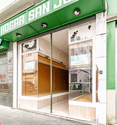 1 bedroom Commercial for sale in Carballo - € 139,990 (Ref: 9383384)