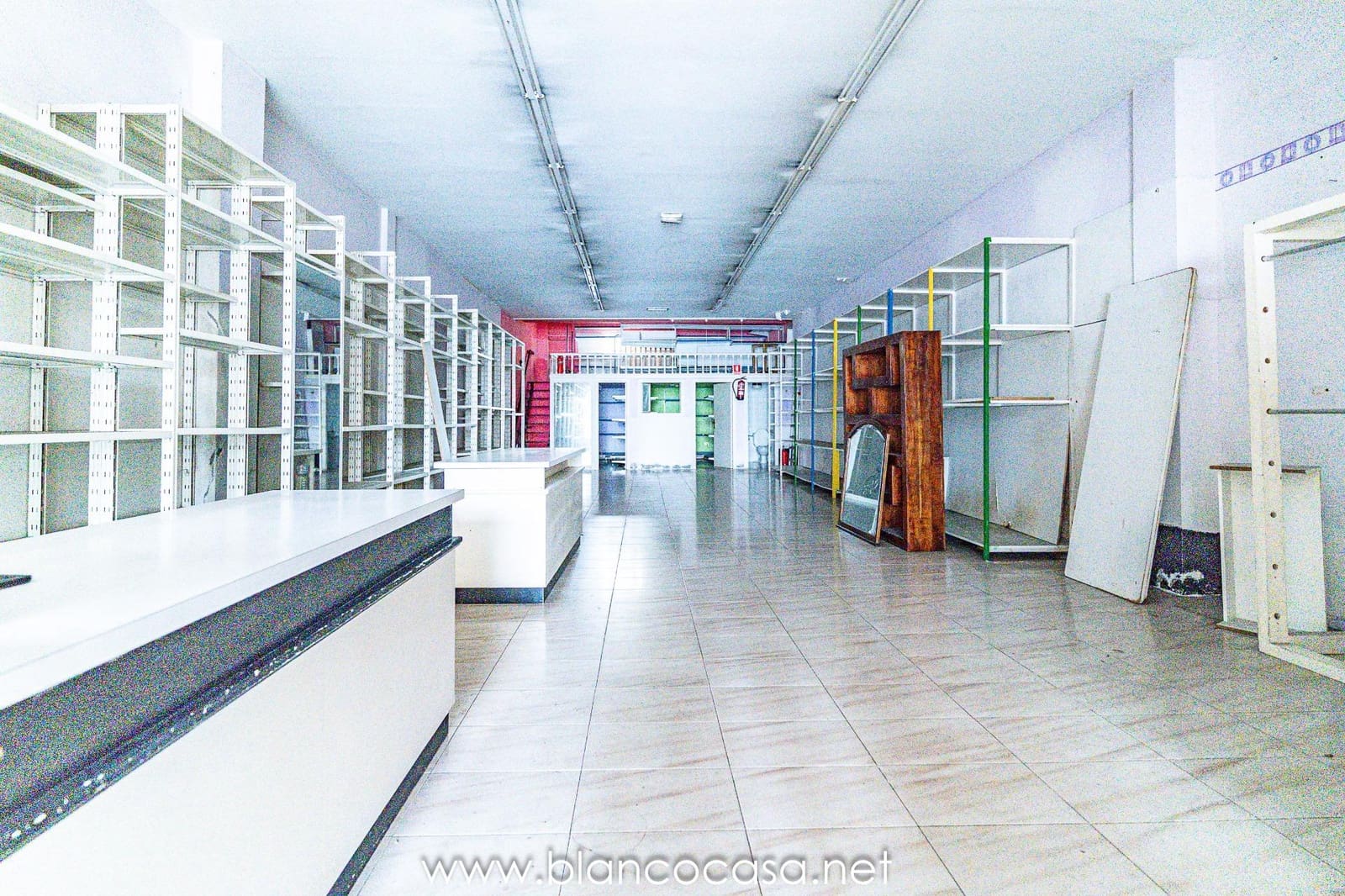 1 slaapkamer Commercieel te koop in Carballo - € 139.990 (Ref: 9383384)