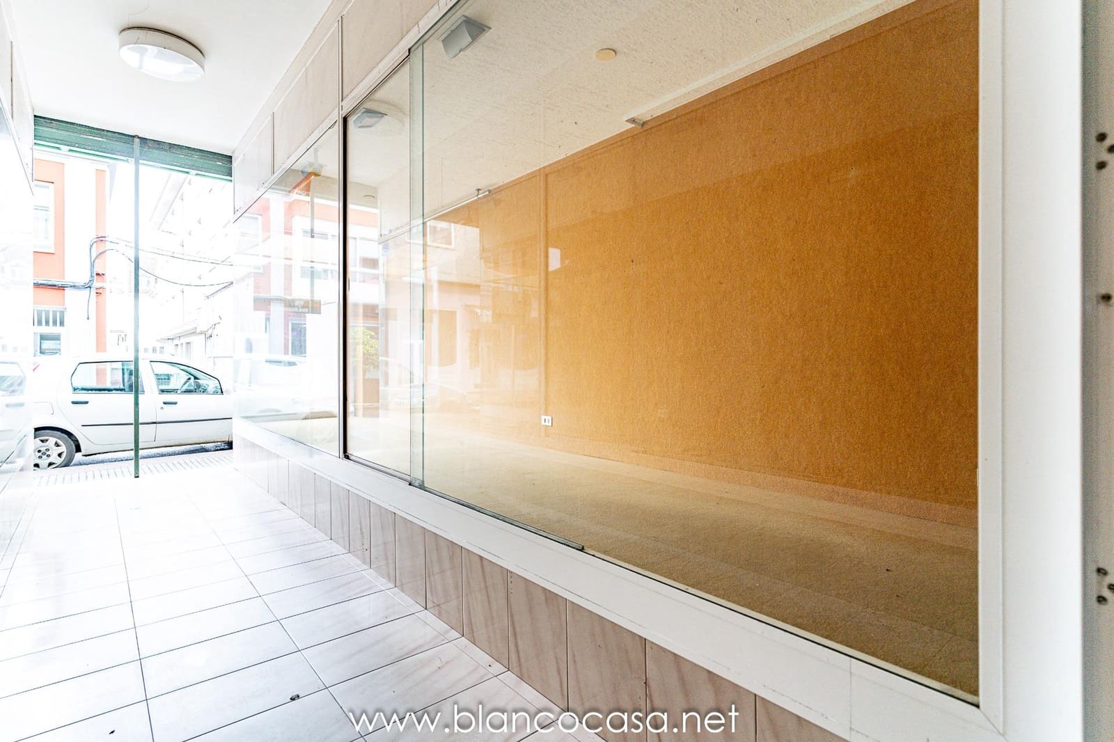 1 slaapkamer Commercieel te koop in Carballo - € 139.990 (Ref: 9383384)