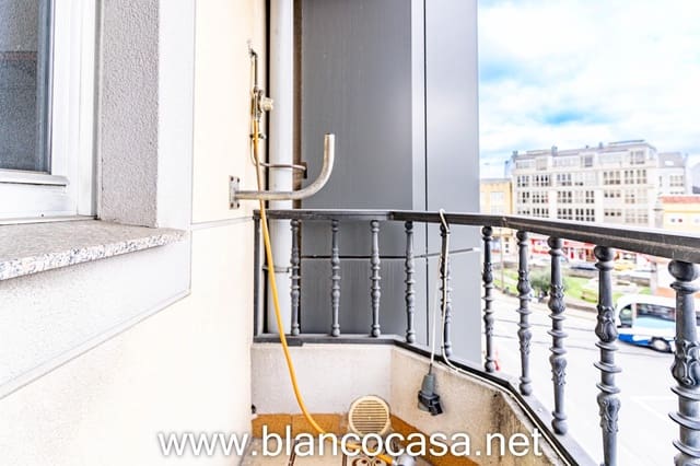 2 Zimmer Wohnung zu verkaufen in Carballo mit Garage - 111.000 € (Ref: 9383385)