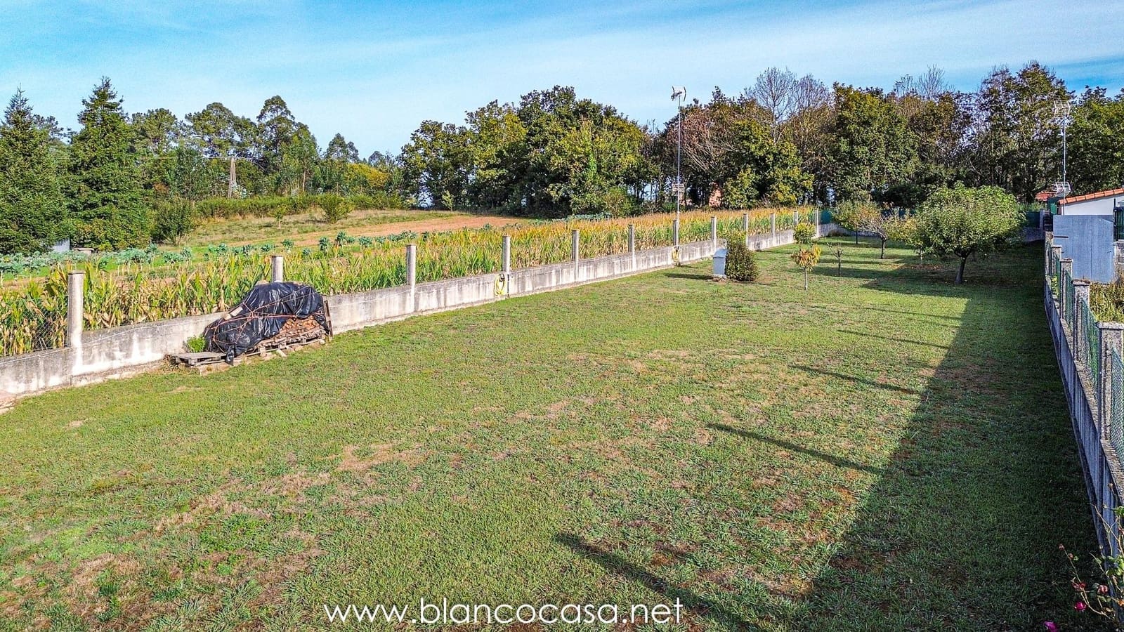 6 sypialnia Willa na sprzedaż w Carballo z garażem - 440 000 € (Ref: 9383387)