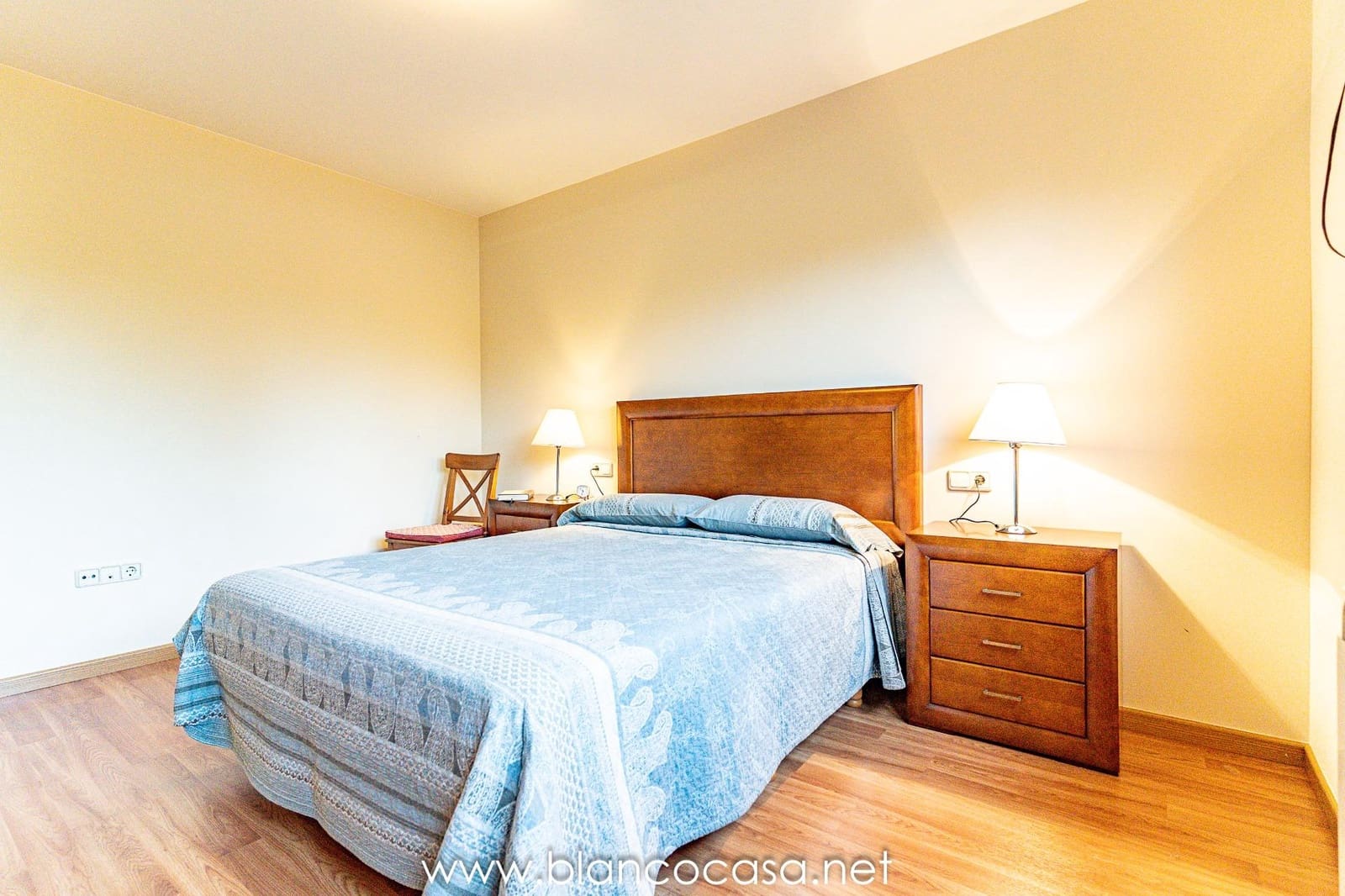 6 sypialnia Willa na sprzedaż w Carballo z garażem - 440 000 € (Ref: 9383387)