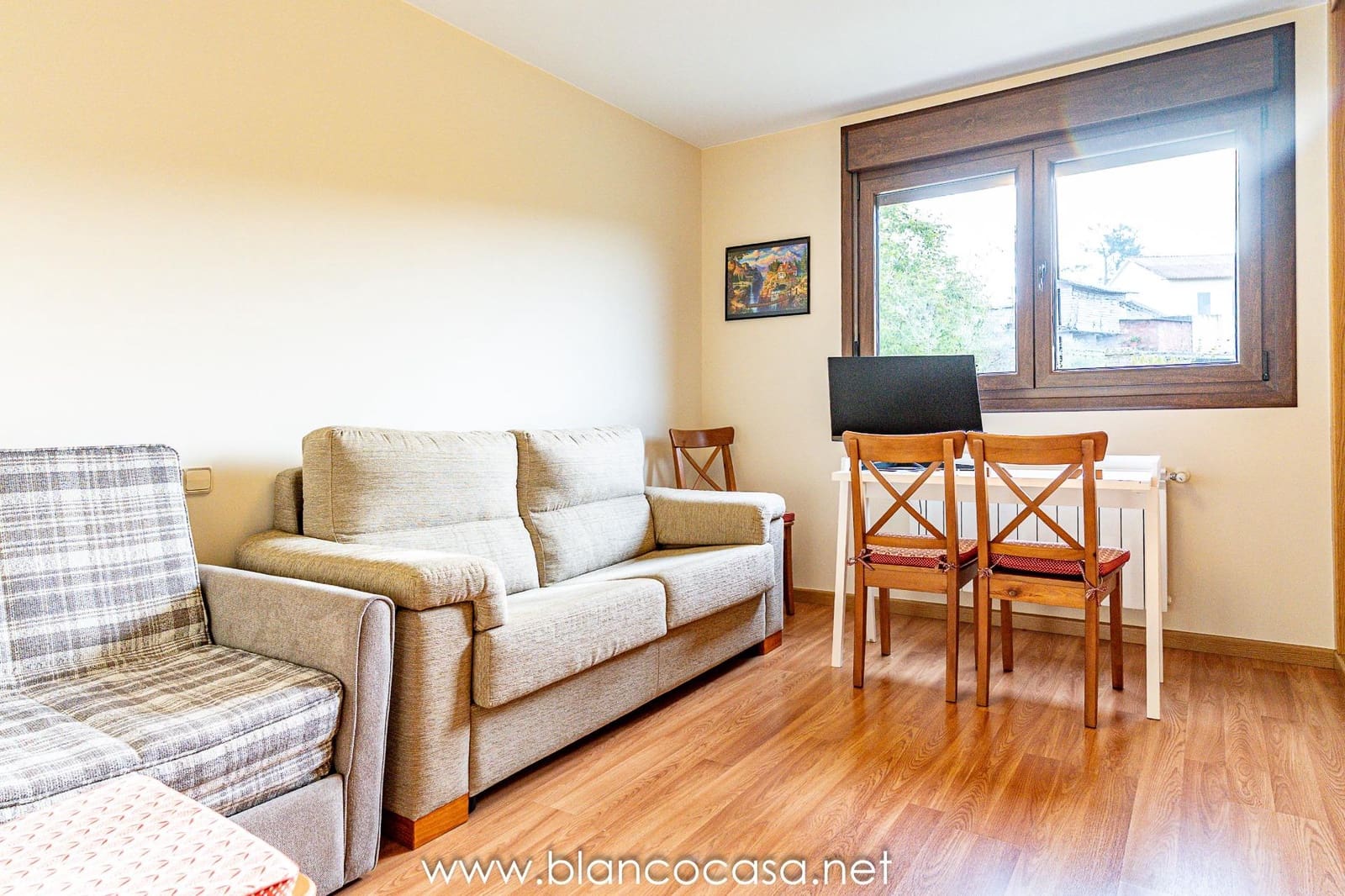 6 sypialnia Willa na sprzedaż w Carballo z garażem - 440 000 € (Ref: 9383387)