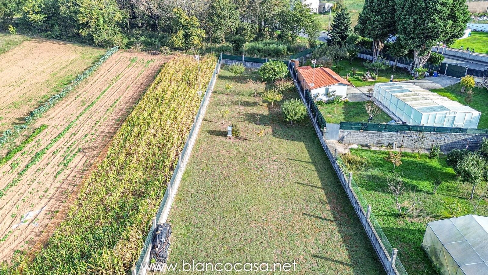 6 sypialnia Willa na sprzedaż w Carballo z garażem - 440 000 € (Ref: 9383387)