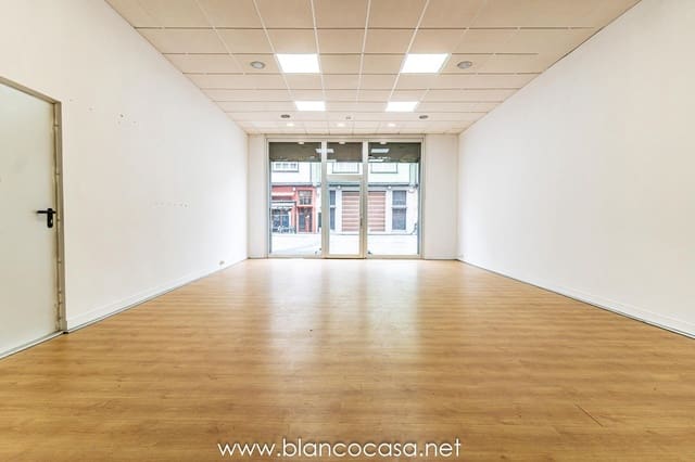 Kommersiell til salgs i Carballo - € 88 000 (Ref: 9383389)