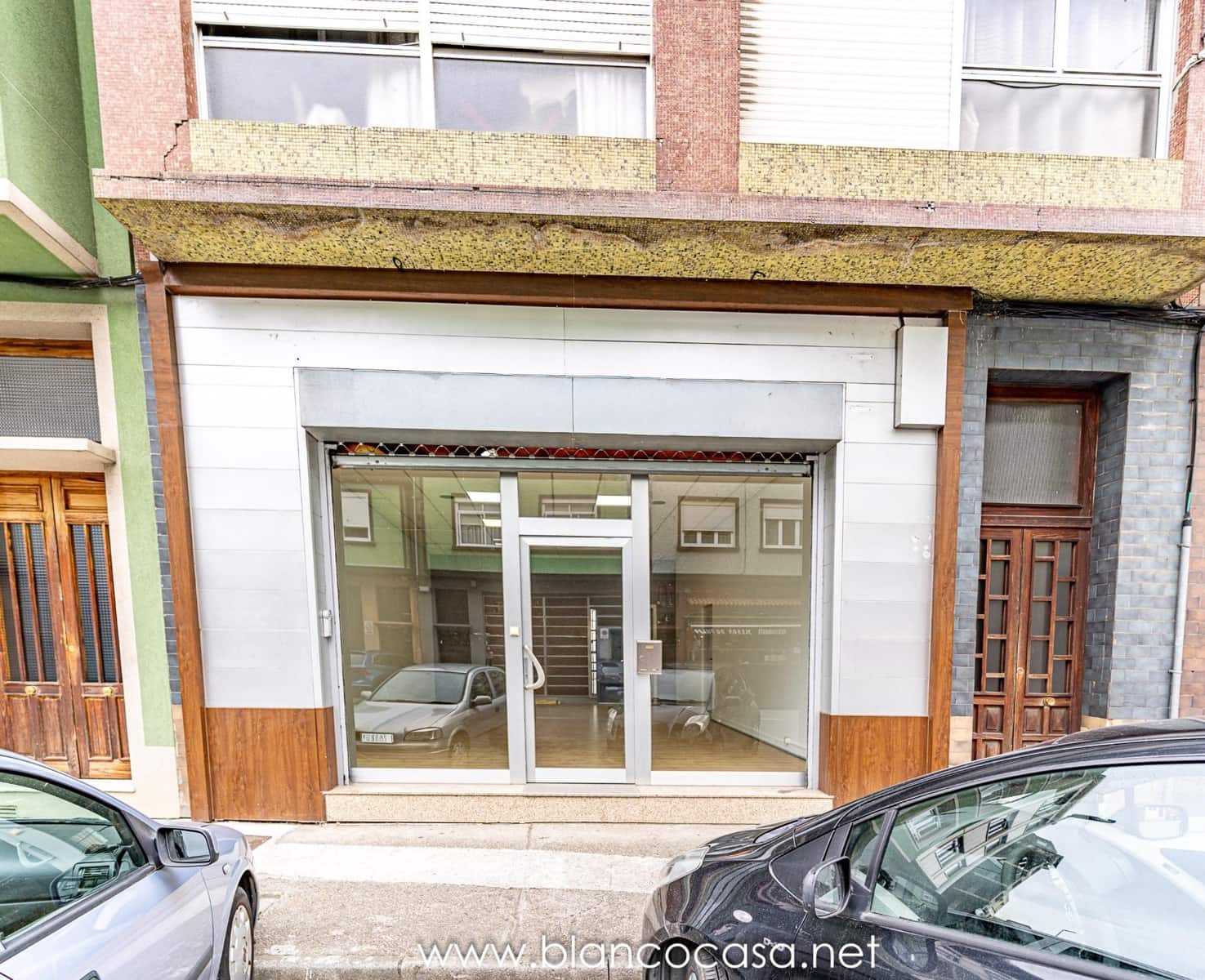 Kommersiell til salgs i Carballo - € 88 000 (Ref: 9383389)