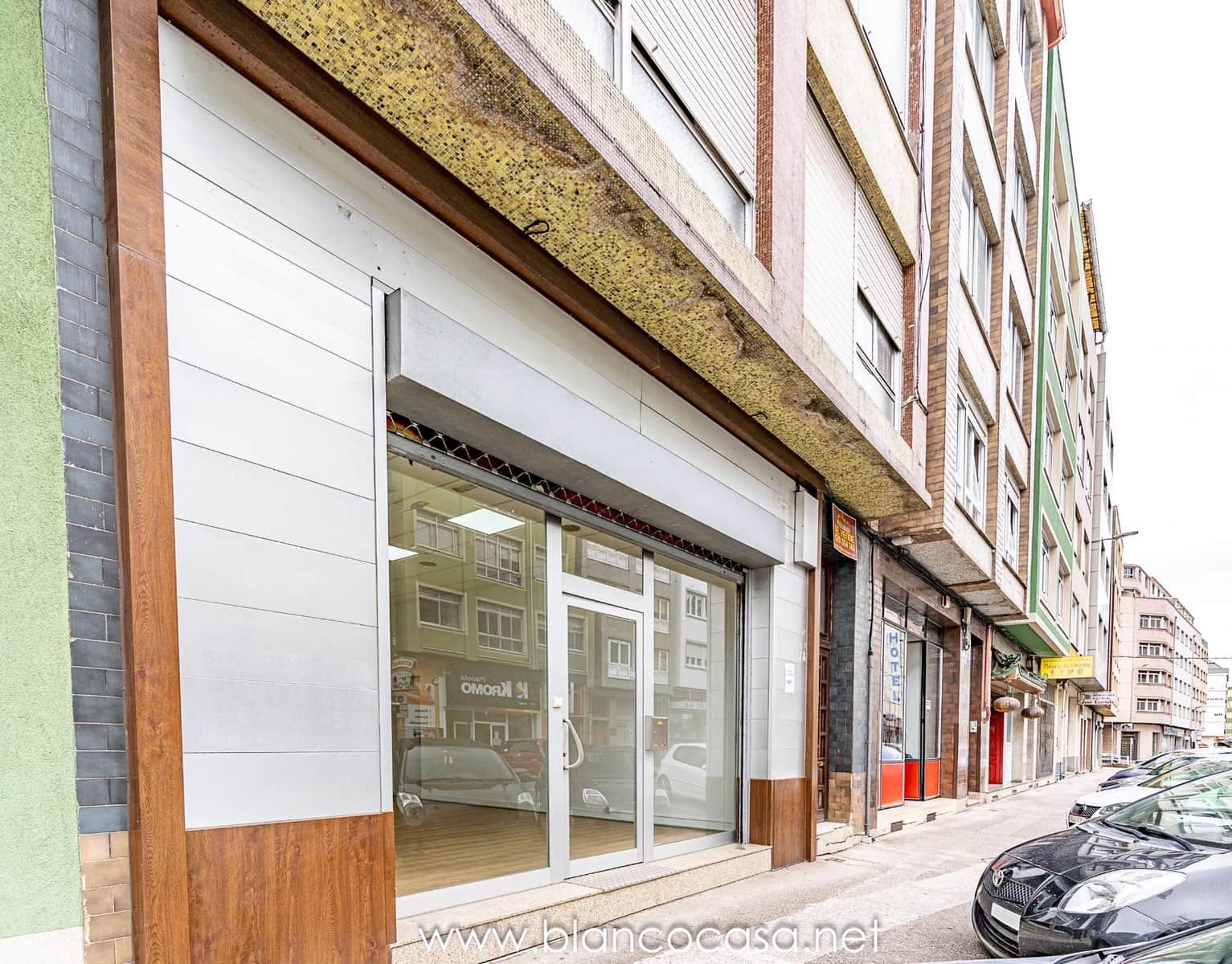 Kommersiell til salgs i Carballo - € 88 000 (Ref: 9383389)