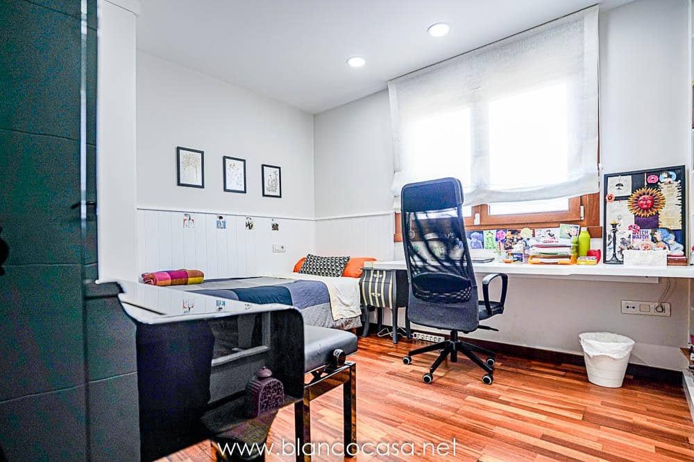 5 sypialnia Willa na sprzedaż w Carballo z garażem - 399 900 € (Ref: 9383391)