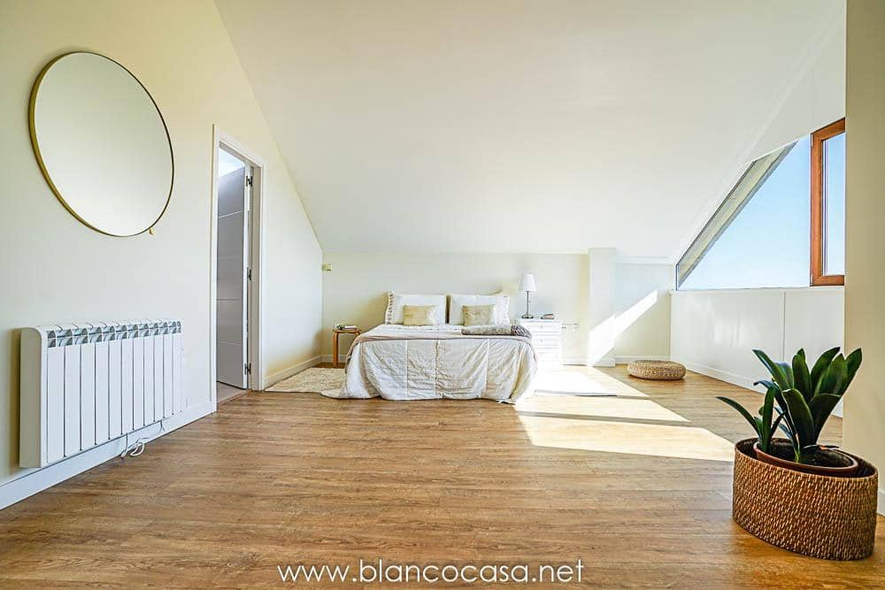 5 sypialnia Willa na sprzedaż w Carballo z garażem - 399 900 € (Ref: 9383391)