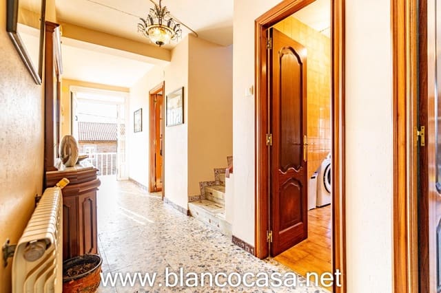 6 bedroom Finca/Country House for sale in Cabana with garage - € 169,900 (Ref: 9383392)