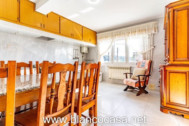 6 bedroom Finca/Country House for sale in Cabana with garage - € 169,900 (Ref: 9383392)