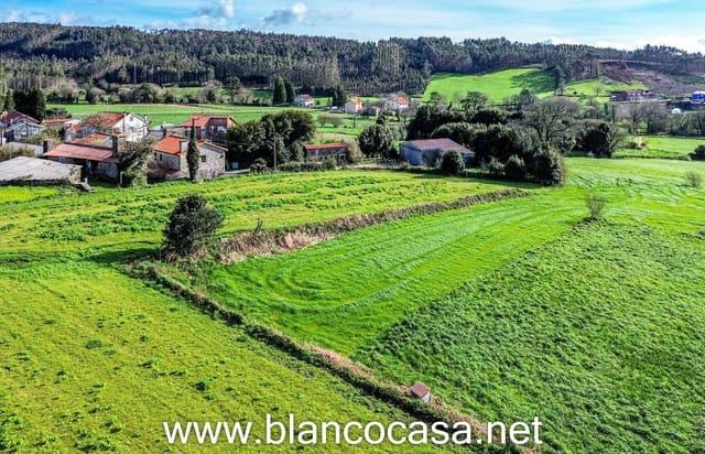 6 bedroom Finca/Country House for sale in Cabana with garage - € 169,900 (Ref: 9383392)