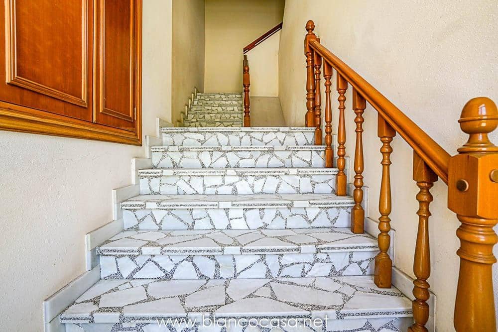 4 sovrum Hus till salu i Arteixo - 330 000 € (Ref: 9383397)