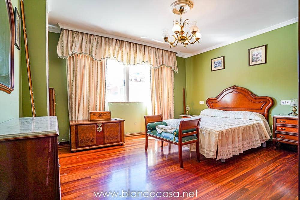 4 sovrum Hus till salu i Arteixo - 330 000 € (Ref: 9383397)