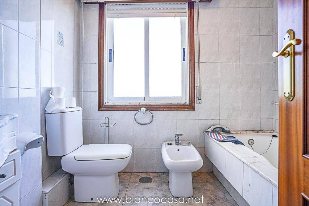 4 sovrum Hus till salu i Arteixo - 330 000 € (Ref: 9383397)