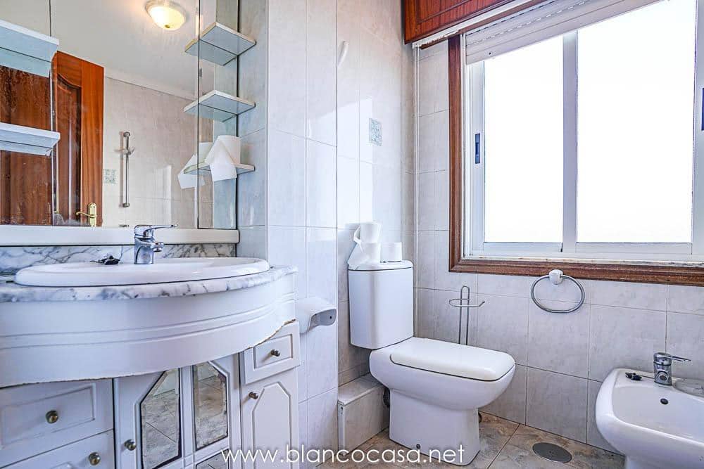 4 sovrum Hus till salu i Arteixo - 330 000 € (Ref: 9383397)