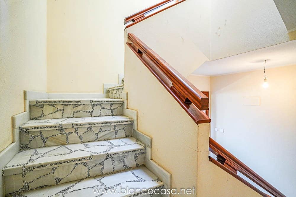 4 sovrum Hus till salu i Arteixo - 330 000 € (Ref: 9383397)