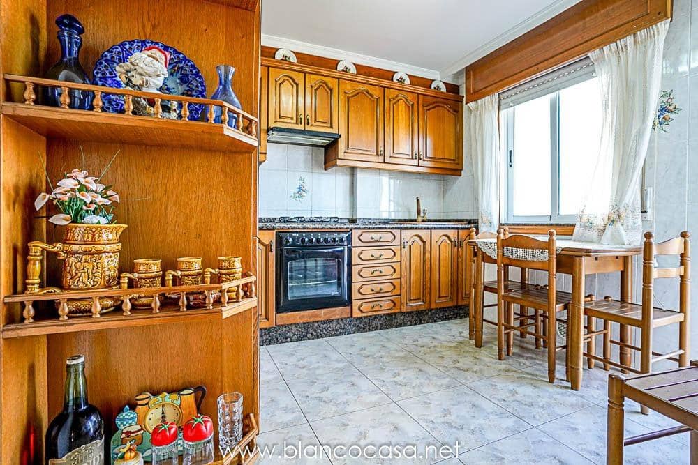 4 sovrum Hus till salu i Arteixo - 330 000 € (Ref: 9383397)