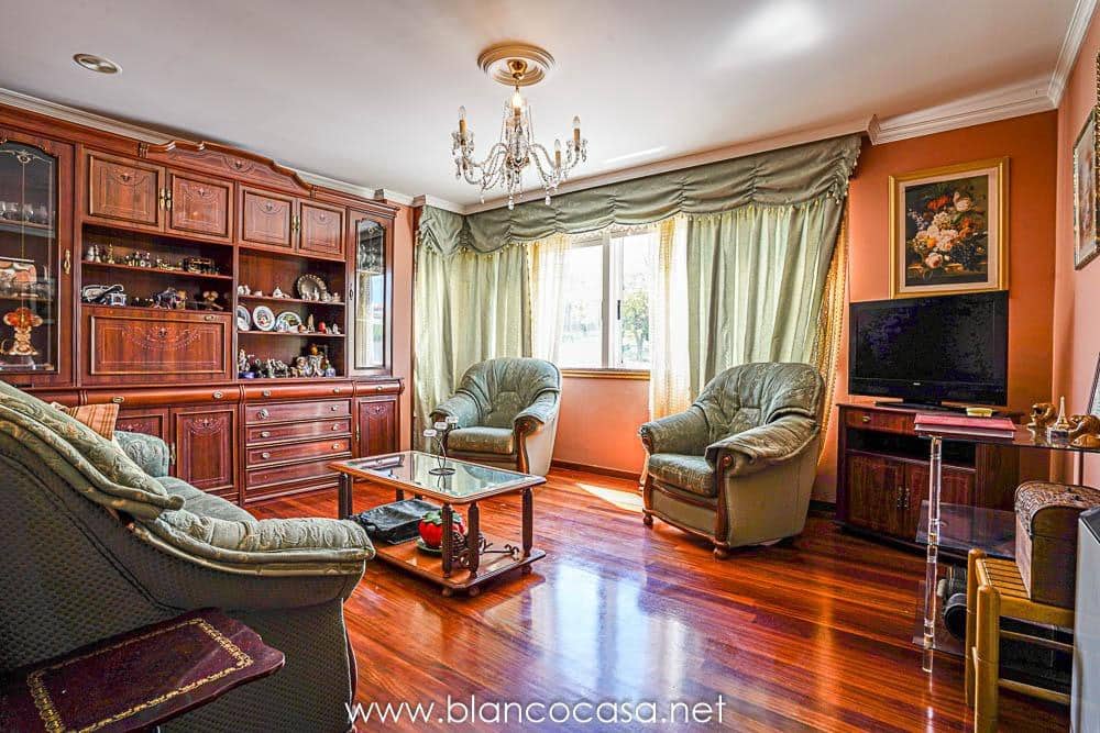 4 sovrum Hus till salu i Arteixo - 330 000 € (Ref: 9383397)