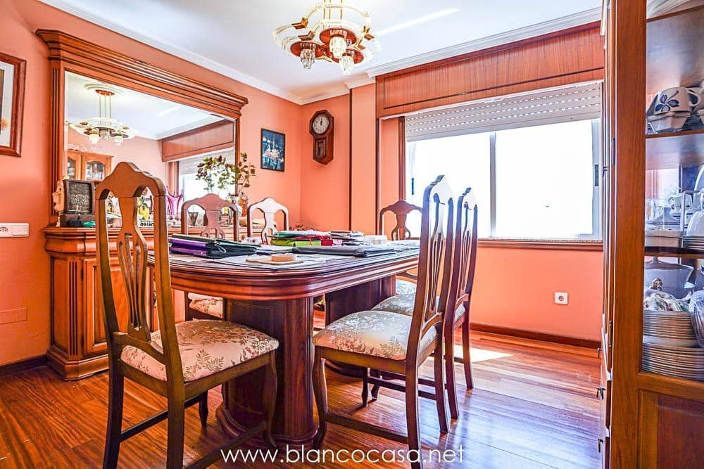 4 sovrum Hus till salu i Arteixo - 330 000 € (Ref: 9383397)