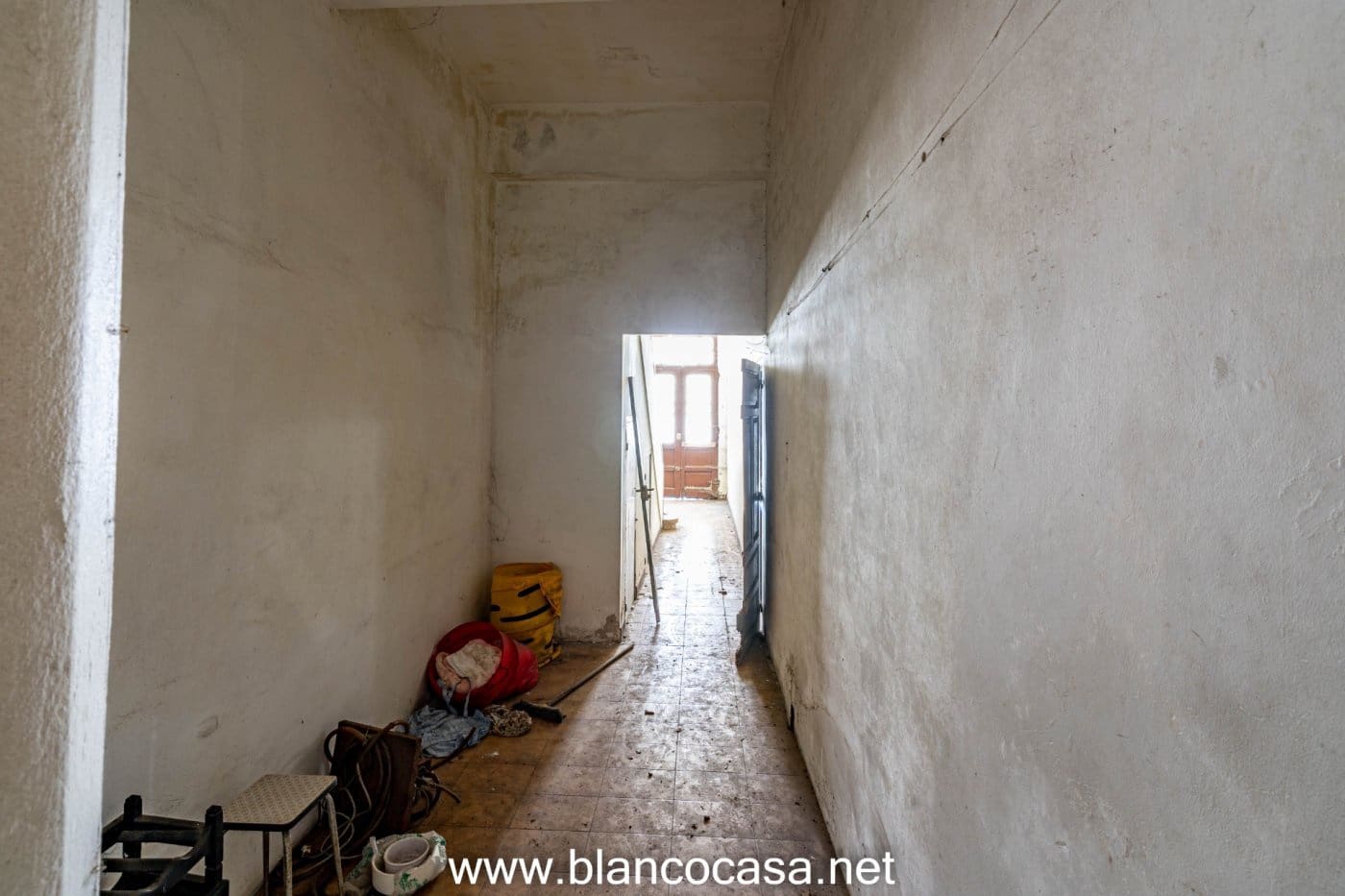 5 makuuhuone Omakotitalo myytävänä paikassa Carballo mukana 
autotalli - 215 000 € (Ref: 9383401)