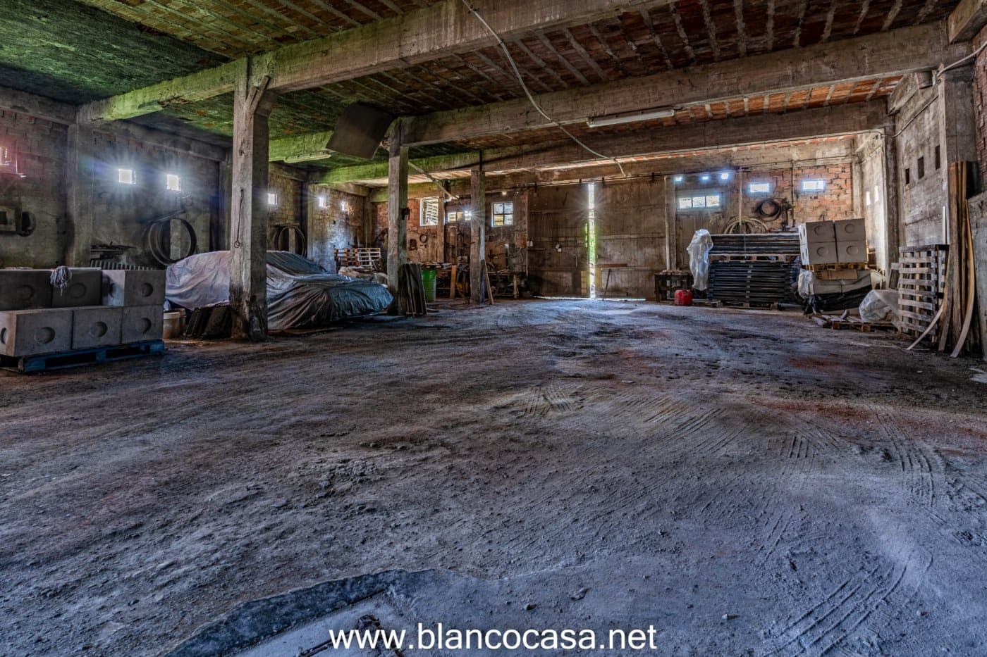 5 makuuhuone Omakotitalo myytävänä paikassa Carballo mukana 
autotalli - 215 000 € (Ref: 9383401)