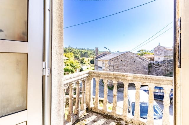 3 soveværelse Finca/Landehus til salg i Malpica de Bergantiños med garage - € 89.000 (Ref: 9383403)