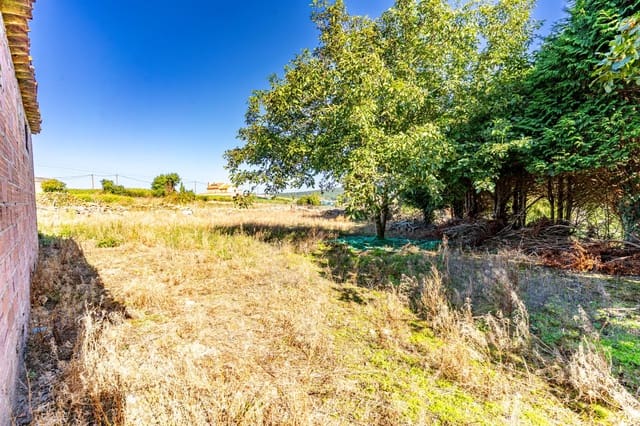 3 soveværelse Finca/Landehus til salg i Malpica de Bergantiños med garage - € 89.000 (Ref: 9383403)