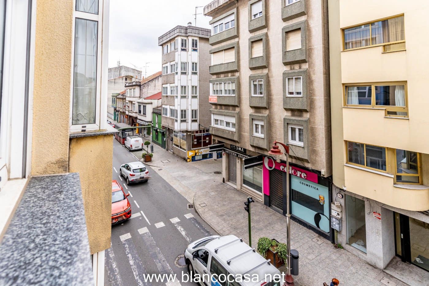 8 makuuhuone Kaupallinen myytävänä paikassa Carballo - 850 000 € (Ref: 9383405)