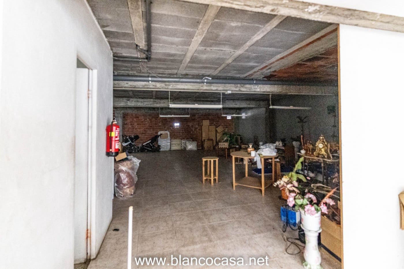 8 makuuhuone Kaupallinen myytävänä paikassa Carballo - 850 000 € (Ref: 9383405)