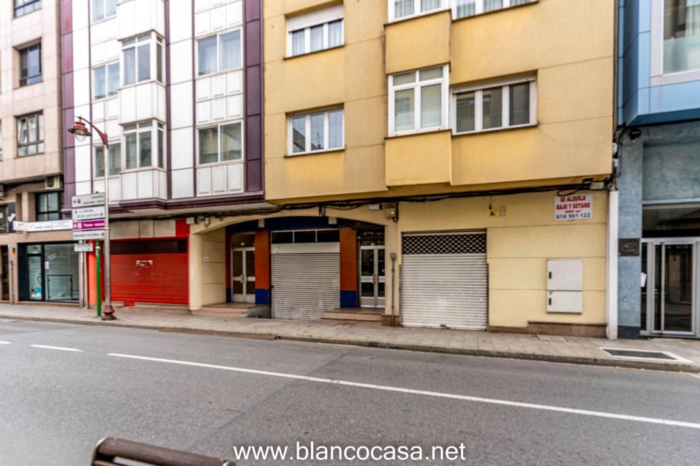 8 makuuhuone Kaupallinen myytävänä paikassa Carballo - 850 000 € (Ref: 9383405)