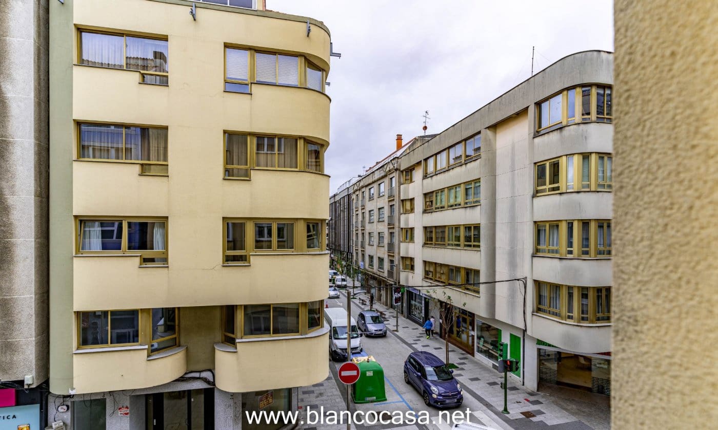 8 makuuhuone Kaupallinen myytävänä paikassa Carballo - 850 000 € (Ref: 9383405)