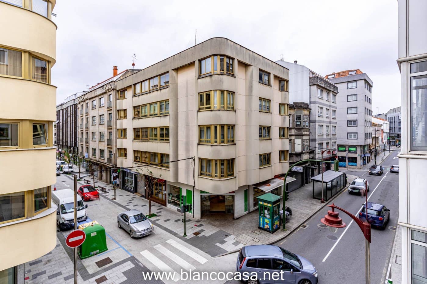 8 makuuhuone Kaupallinen myytävänä paikassa Carballo - 850 000 € (Ref: 9383405)