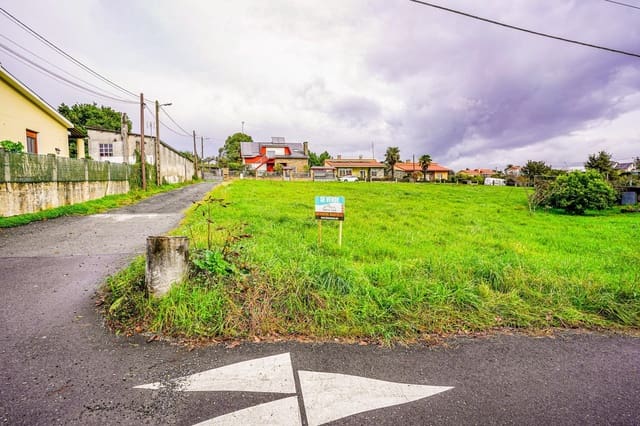 Building Plot for sale in Oleiros - € 129,900 (Ref: 9383406)