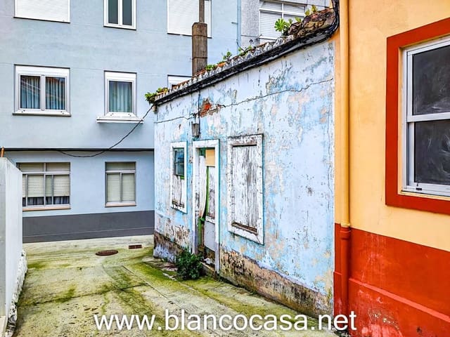 Haus zu verkaufen in Malpica de Bergantiños - 43.690 € (Ref: 9383409)