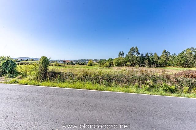 Building Plot for sale in Malpica de Bergantiños - € 54,900 (Ref: 9383411)