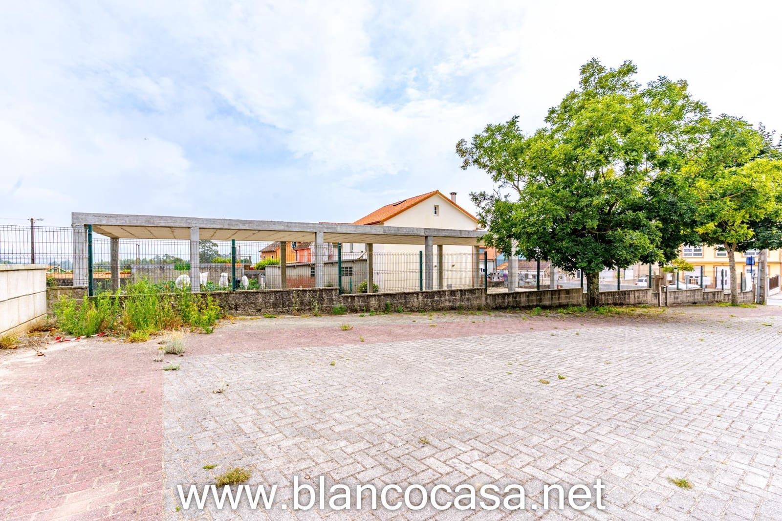 Działka budowlana na sprzedaż w A Laracha - 119 900 € (Ref: 9383413)