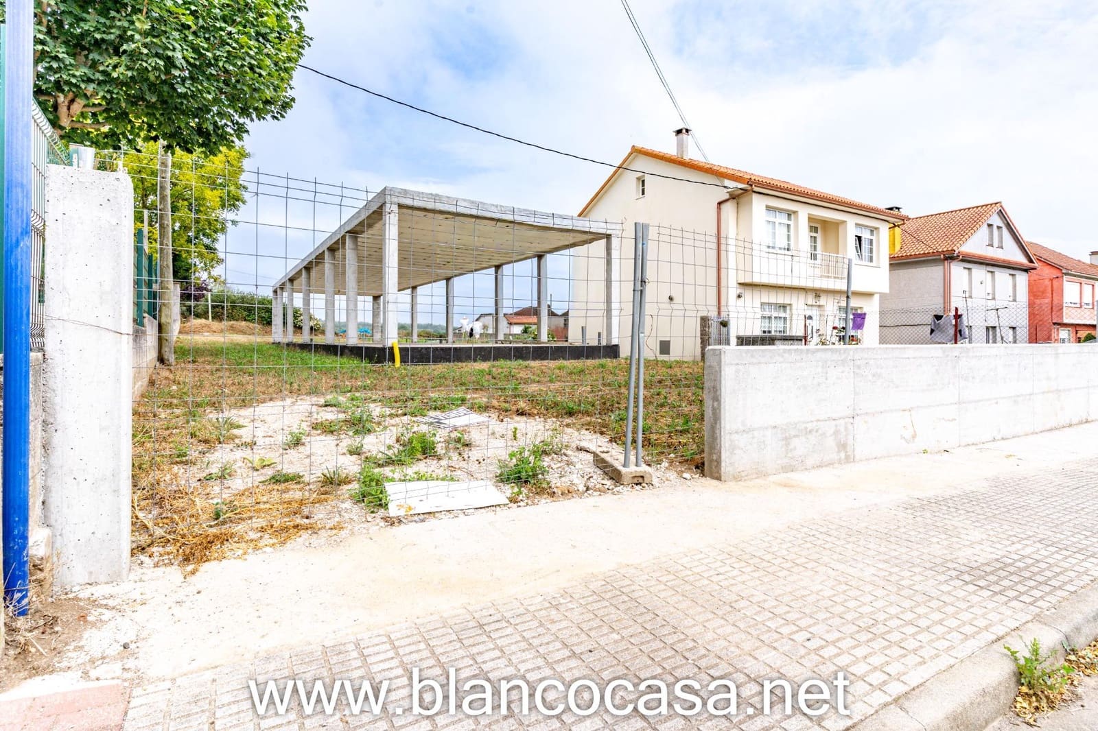 Działka budowlana na sprzedaż w A Laracha - 119 900 € (Ref: 9383413)