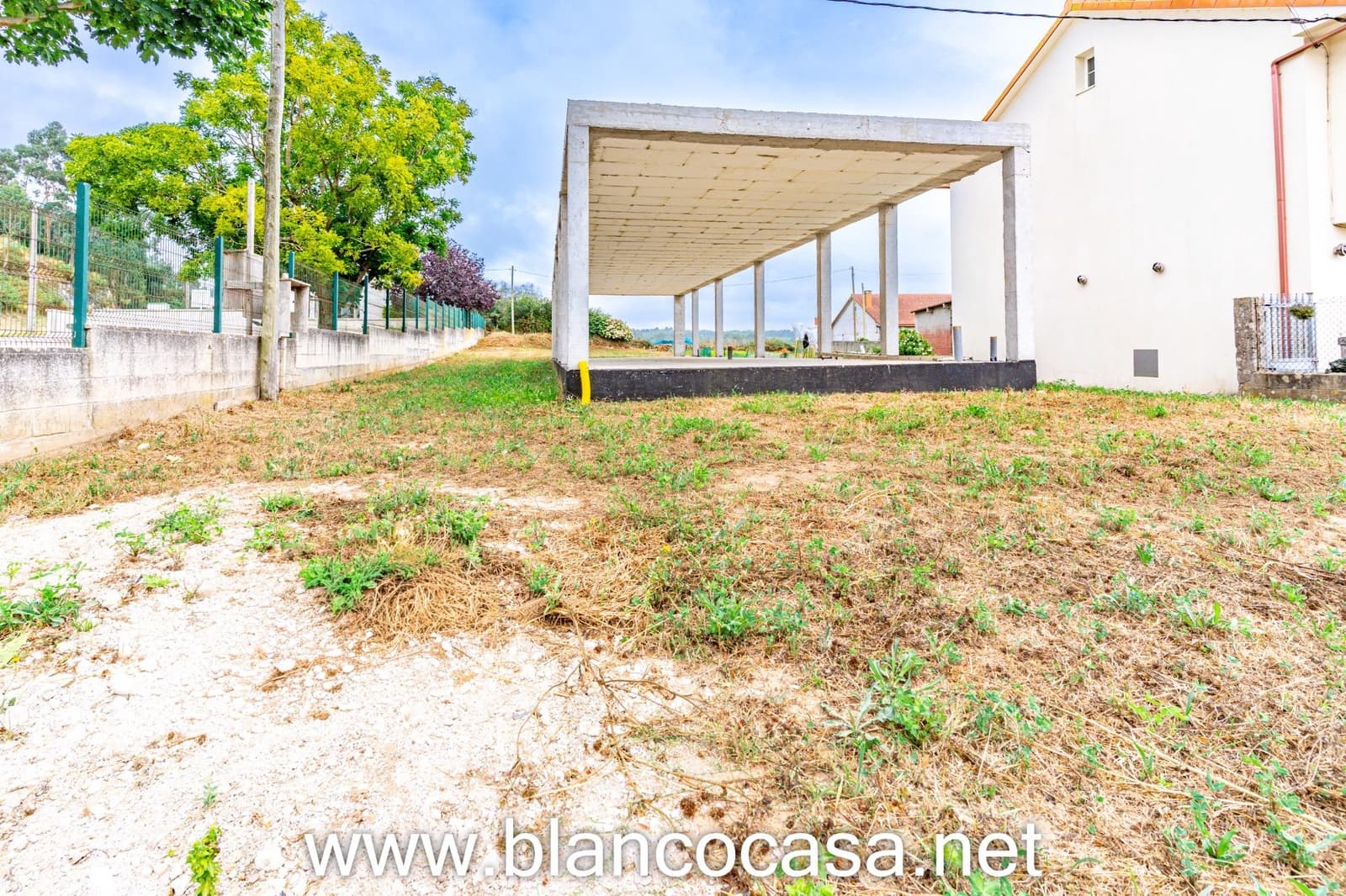 Działka budowlana na sprzedaż w A Laracha - 119 900 € (Ref: 9383413)