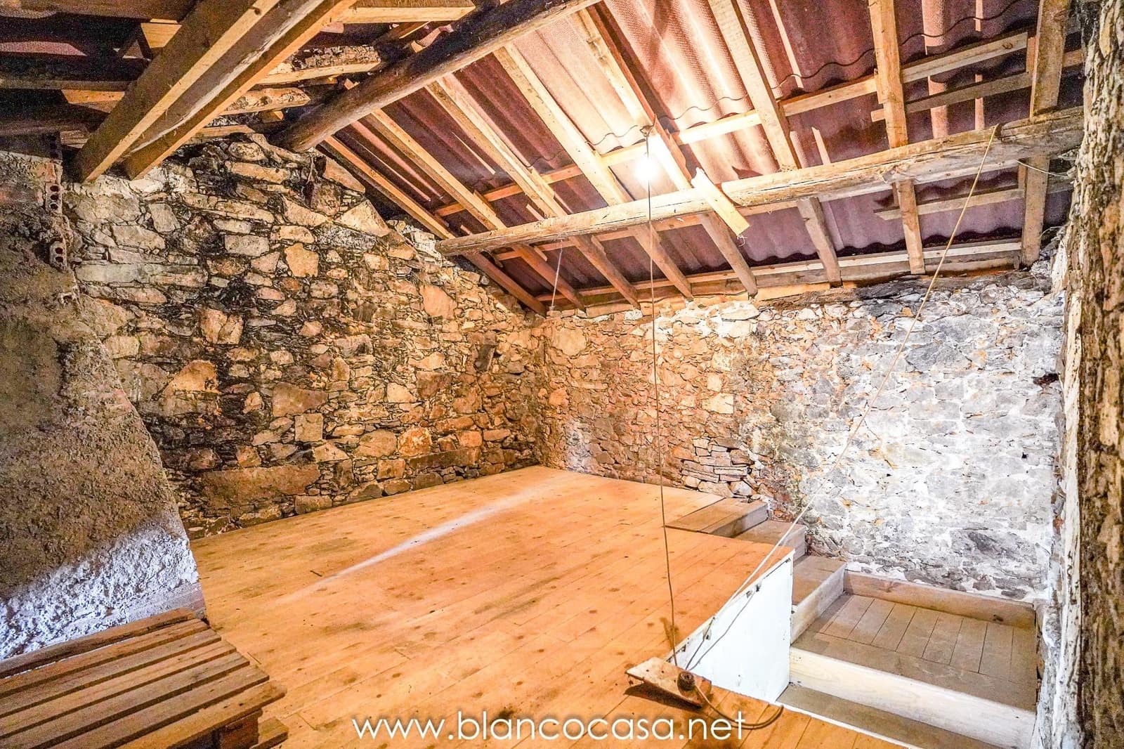 1 quarto Quinta/Casa Rural para venda em Coristanco - 55 990 € (Ref: 9383416)